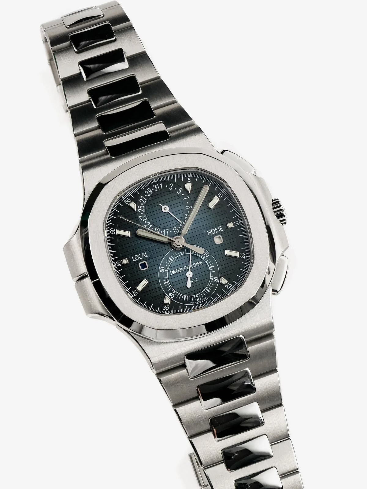 Patek Philippe Nautilus 5990/1A-001 dial close-up