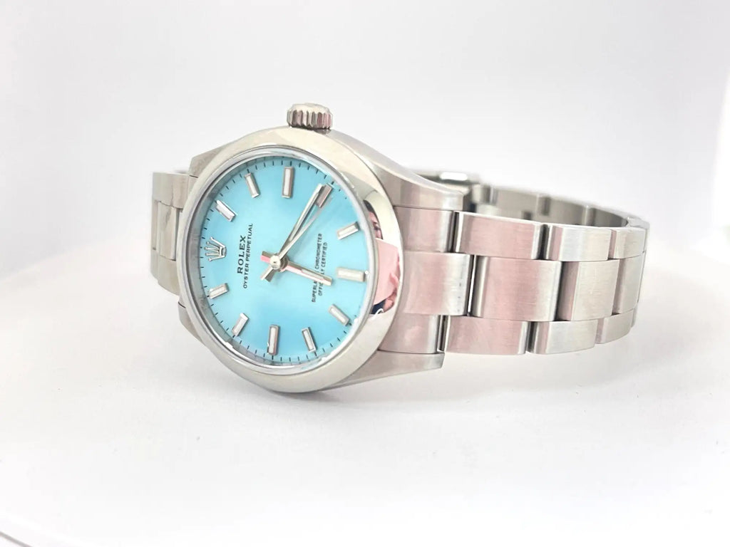 Rolex Oyster Perpetual 31 Turquoise Blue – side view